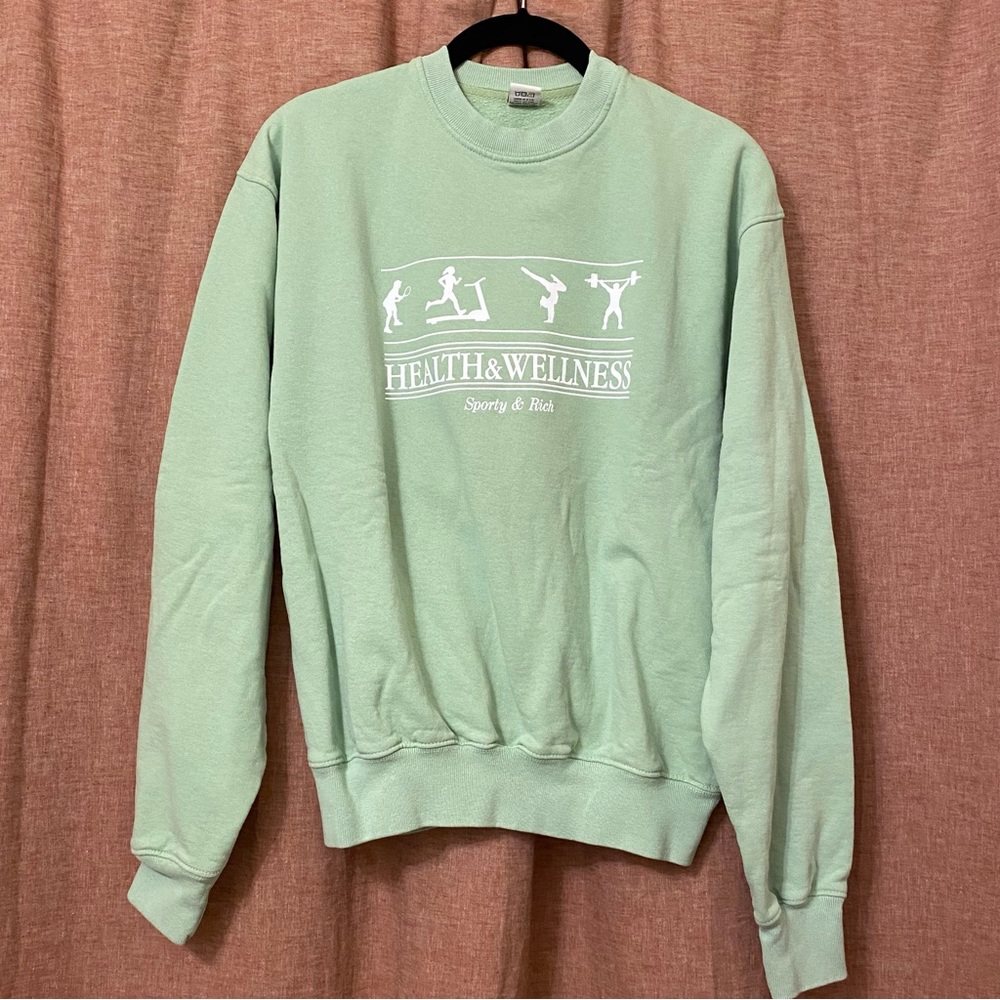 NWOT Sporty & Rich Sweatshirt